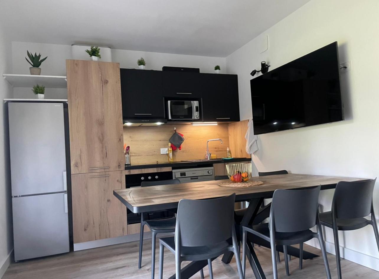 Fiori Di Cala Rossa Residence Hoteliere Леччи Экстерьер фото