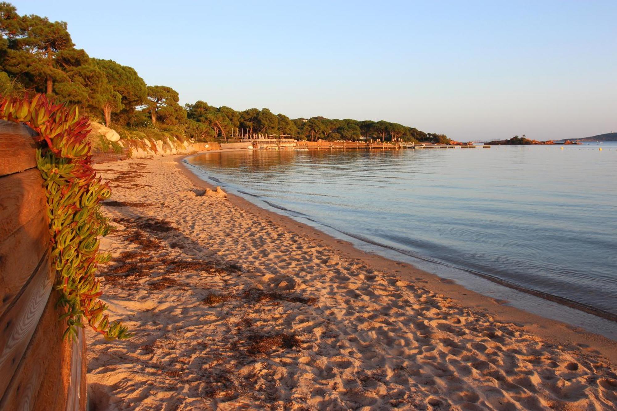 Fiori Di Cala Rossa Residence Hoteliere Леччи Экстерьер фото
