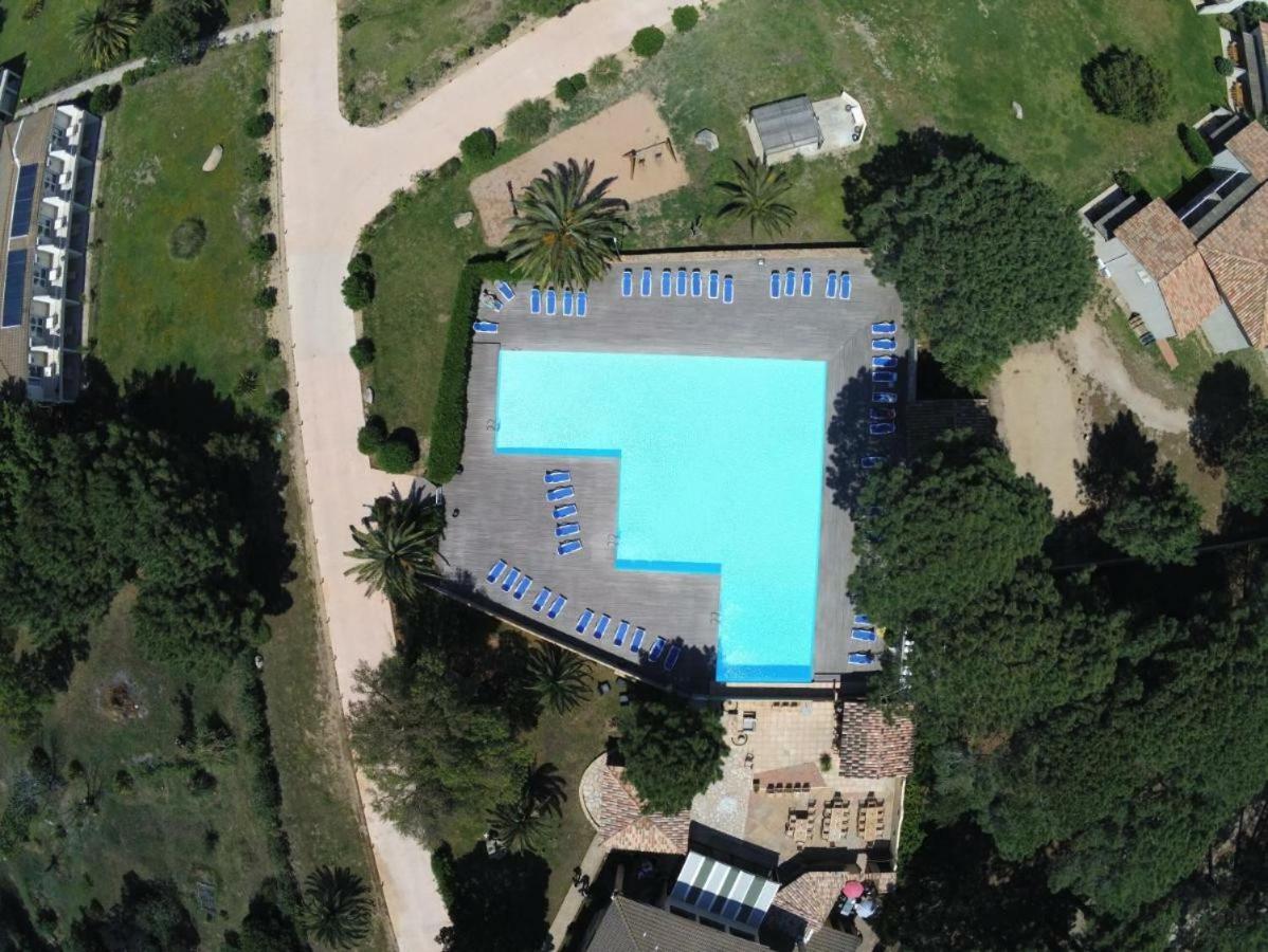 Fiori Di Cala Rossa Residence Hoteliere Леччи Экстерьер фото